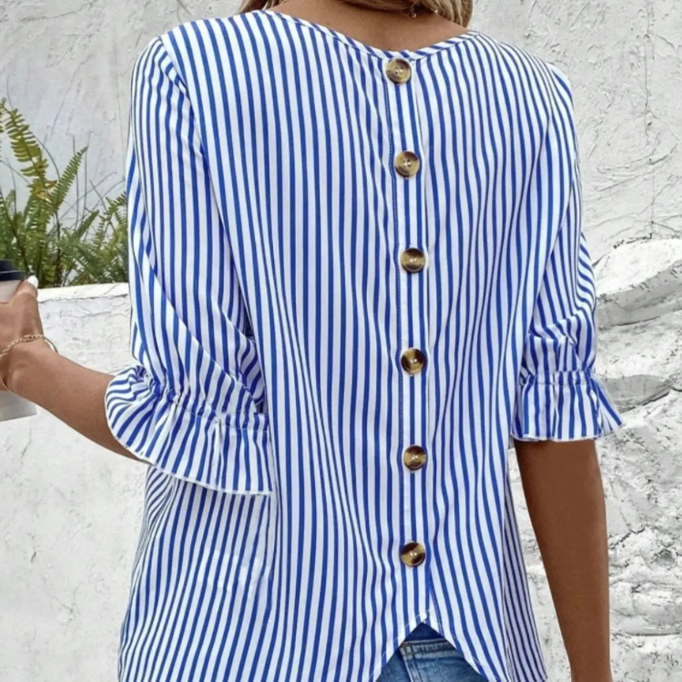 Damen - Gestreifte Freizeitbluse - Polyesterstoff - Rundhalsausschnitt, halbe Ärmel - Bequeme und stilvolle Bluse