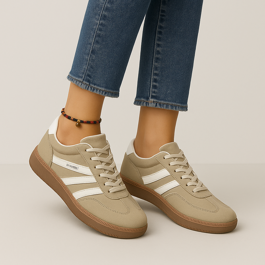 Damen - Lace-Up Freizeit Sneakers - Weiche Wildlederimitat - Streifendetail - Bequeme Alltagsschuhe für stilvolle Looks