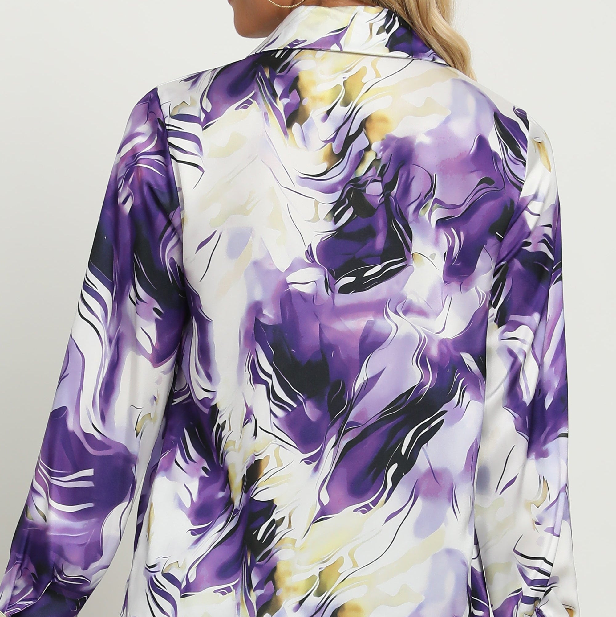 Damen - Hemd - Satinstoff - Fließendes elegantes Shirt für stilvolle Anlässe