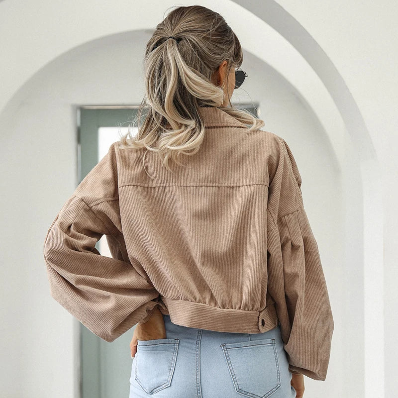 Damen - Kurze Cordjacke - Stilvoll & Vielseitig - Perfekte Ergänzung für jeden Look