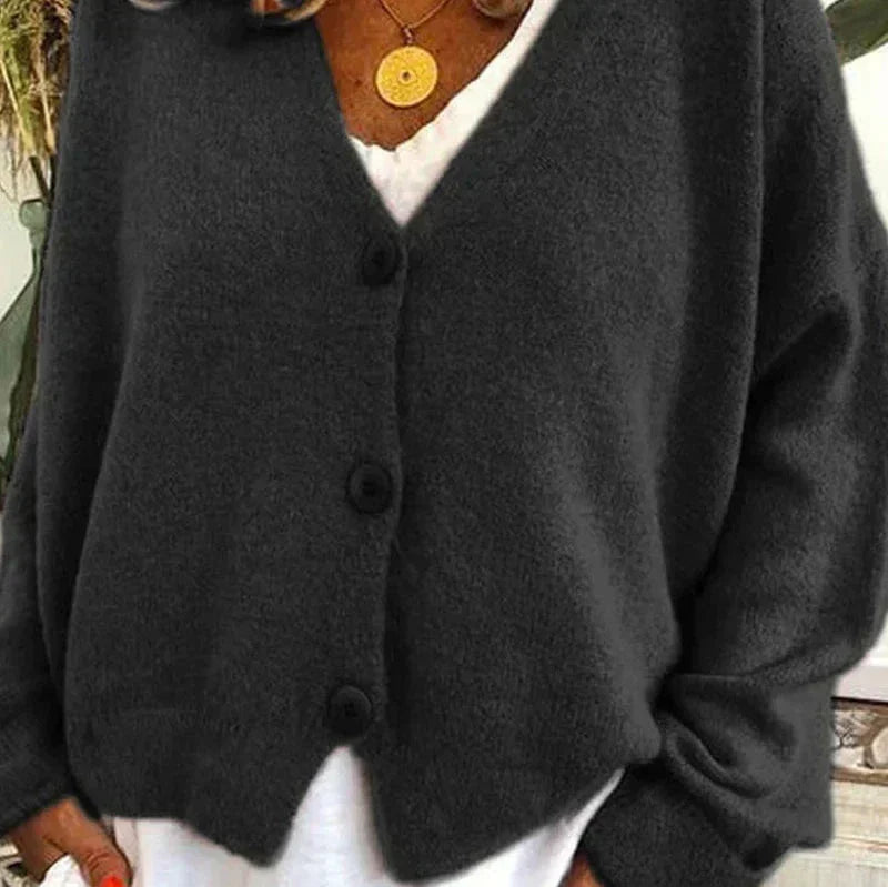 Damen - Strickjacke mit V-Ausschnitt - Knopfleiste - Stylisch und Warm für die kalte Jahreszeit