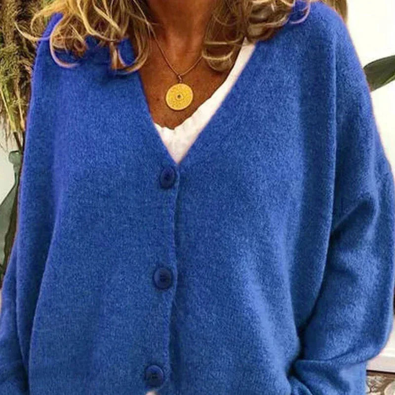 Damen - Strickjacke mit V-Ausschnitt - Knopfleiste - Stylisch und Warm für die kalte Jahreszeit