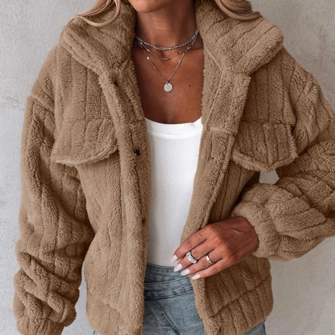 Damen - Kurzer Teddy Mantel - Wärmender Stoff - Cosy Style für kalte Tage