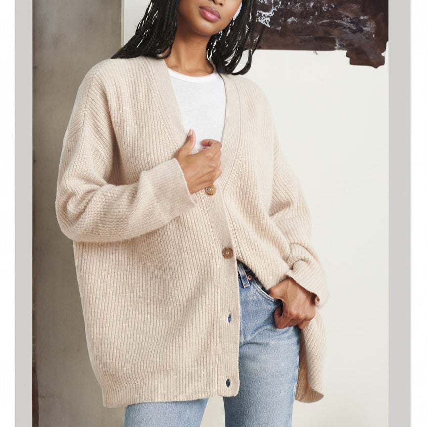 Damen - Gemütliche Strickjacke - Übergröße - Weicher Rippenstrick für perfekten Komfort