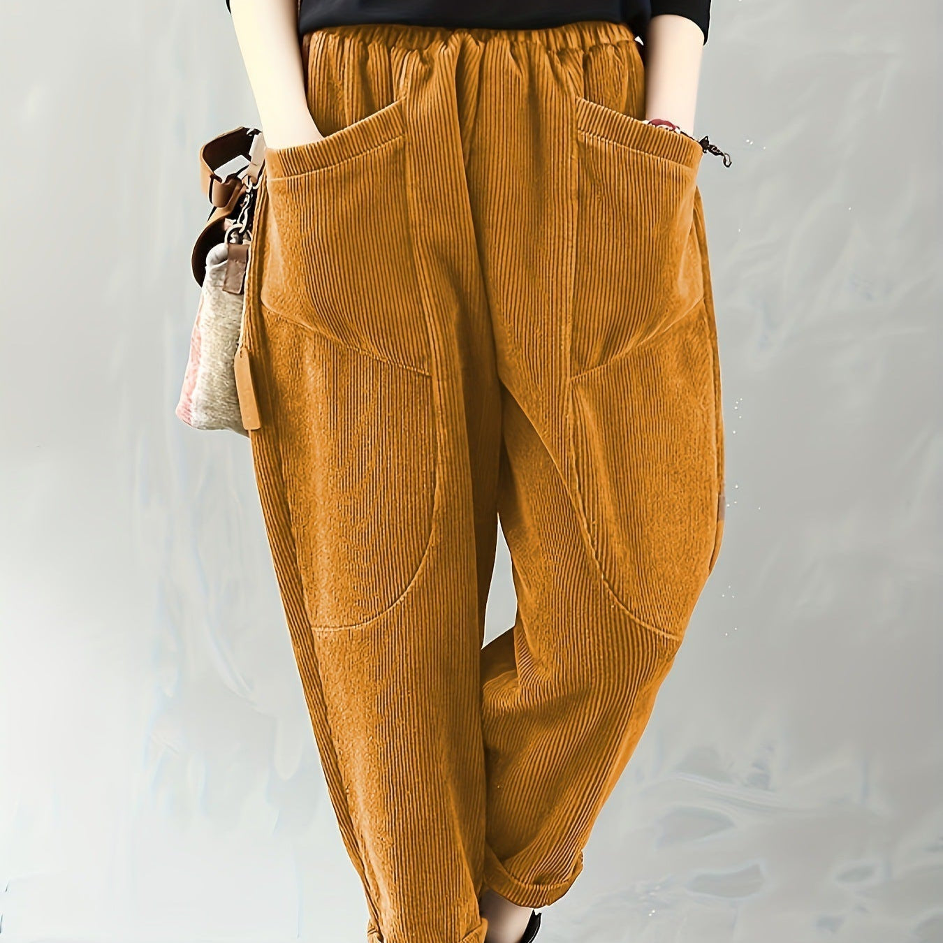 Damen - Lose Cordhosen - Praktischen Taschen - Bequemer Schnitt für lässige Outfits