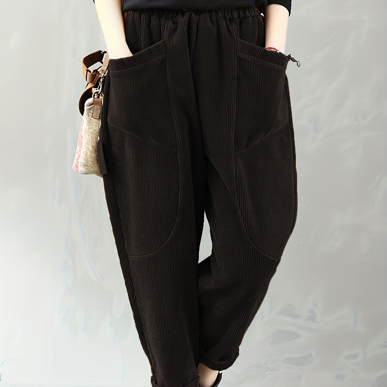 Damen - Lose Cordhosen - Praktischen Taschen - Bequemer Schnitt für lässige Outfits