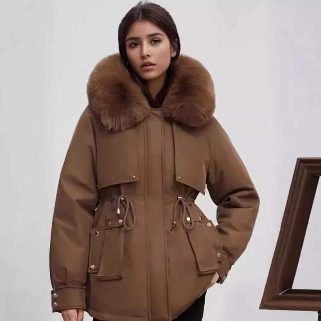 Damen - Hüftlanger mantel - Kunstpelz Kragen und Zip-Verschluss - Stilvoller Winter Look für jede Gelegenheit